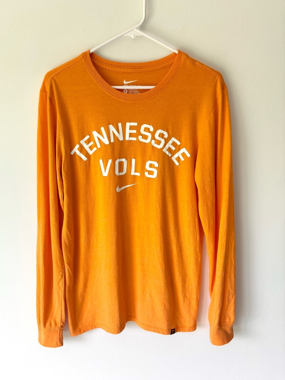 Nike Tennessee Volunteers Tennessee Orange Long Sleeve T-Shirt Athletic Cut